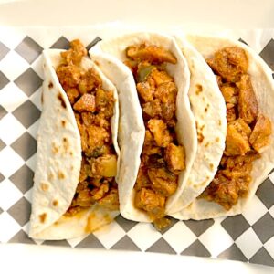 Tacos de Chicharrón Carnita