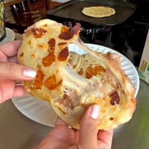 Gorditas de Quesadilla